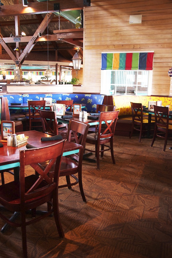 Inside Bahama Breeze
