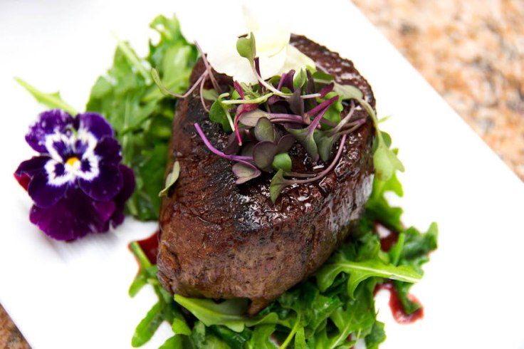 roman crust filet mignon