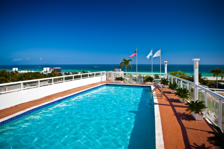 pool ©2011 Red Square, Inc.