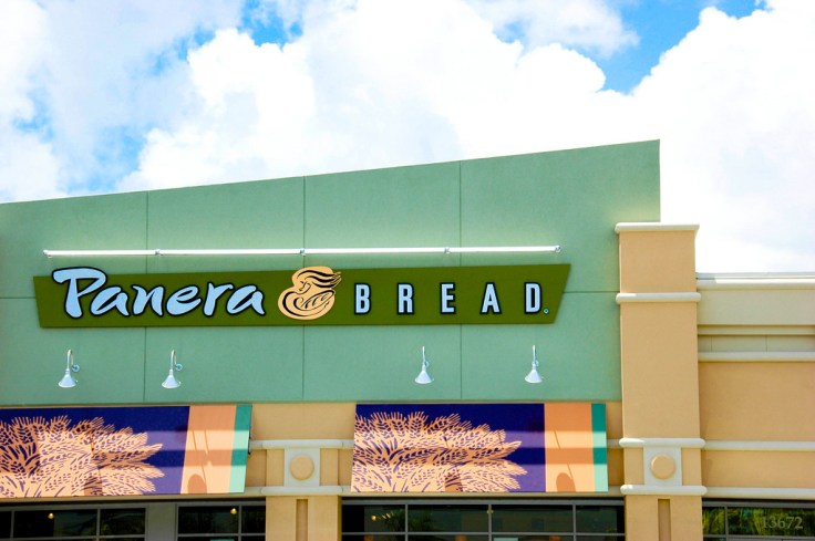 panera bread outside